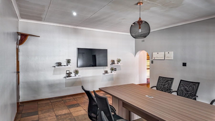 7 Bedroom Property for Sale in Waterkloof A H North West